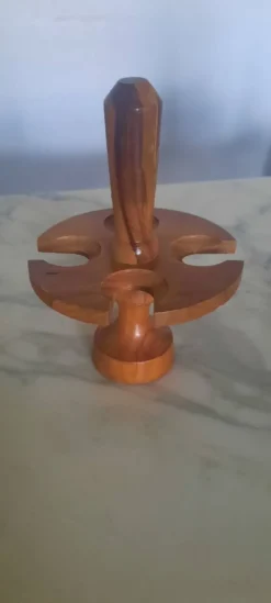 Lot de coquetiers en bois
