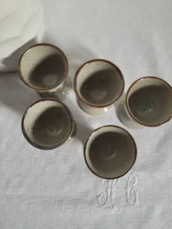 Lot de 5 coquetiers en grès