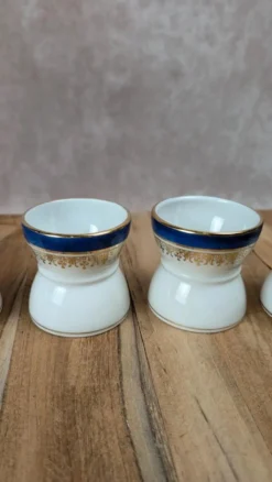 Lot de 5 coquetiers en porcelaine bleu et or – vintage élégant