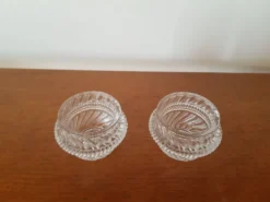 Lot de 2 coquetiers en verre taillé