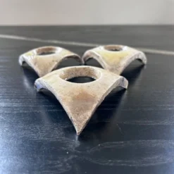 Lot de 3 coquetiers signés en raku