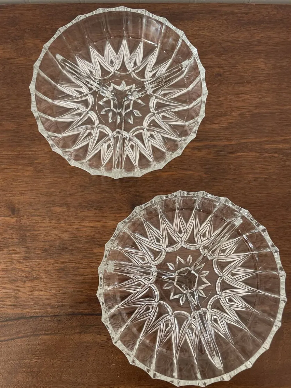 Lot de 2 coupelles anciennes en verre