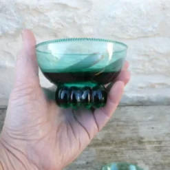 Lot de 2 coupelles en cristal vert foncé