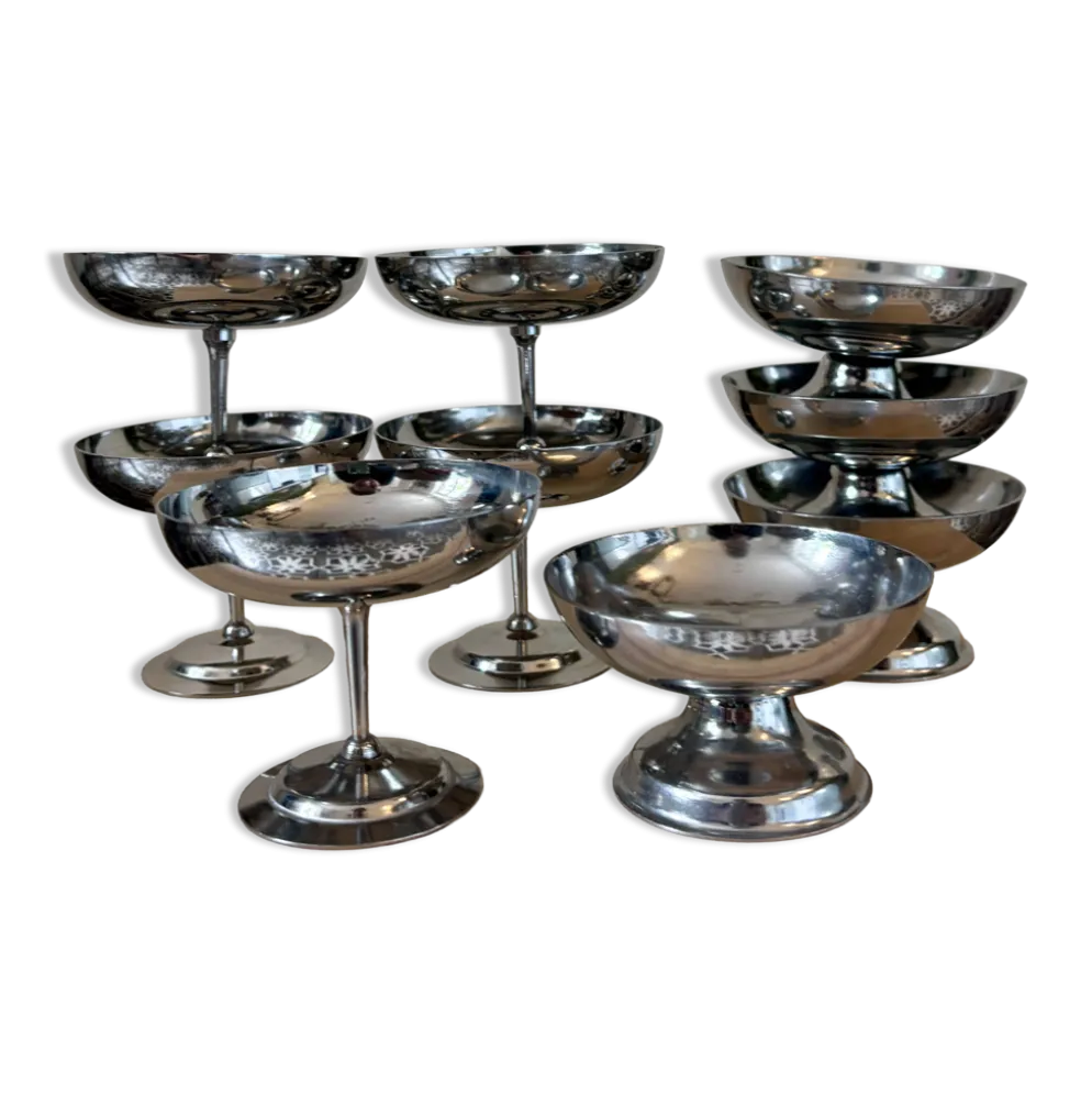 Lot de 9 coupes à dessert vintage en inox argenté