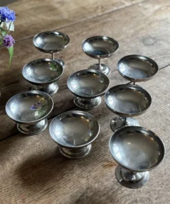 Lot de 9 coupes à dessert vintage en inox argenté