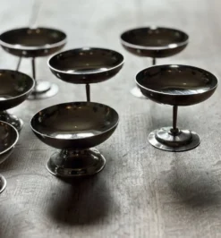 Lot de 9 coupes à dessert vintage en inox argenté