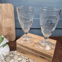 Lot de 2 coupes à glace vintage CODEC décor fruits en relief – Verre moulé