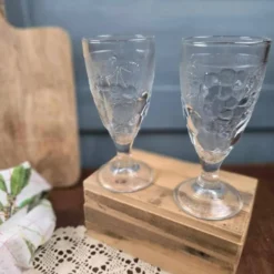 Lot de 2 coupes à glace vintage CODEC décor fruits en relief – Verre moulé