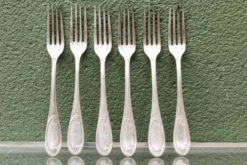 Lot de 12 couverts Ercuis en métal argenté, époque Art nouveau