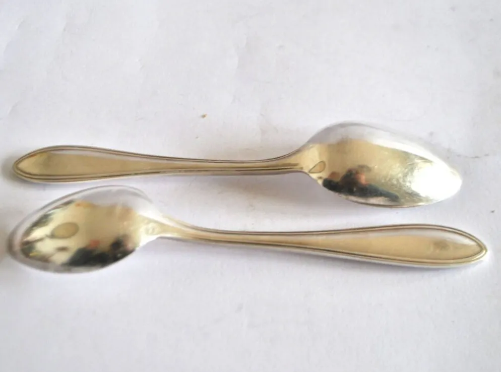Lot de 2 cuillères à café en argenterie filet orfèvre JA 13,5 cm