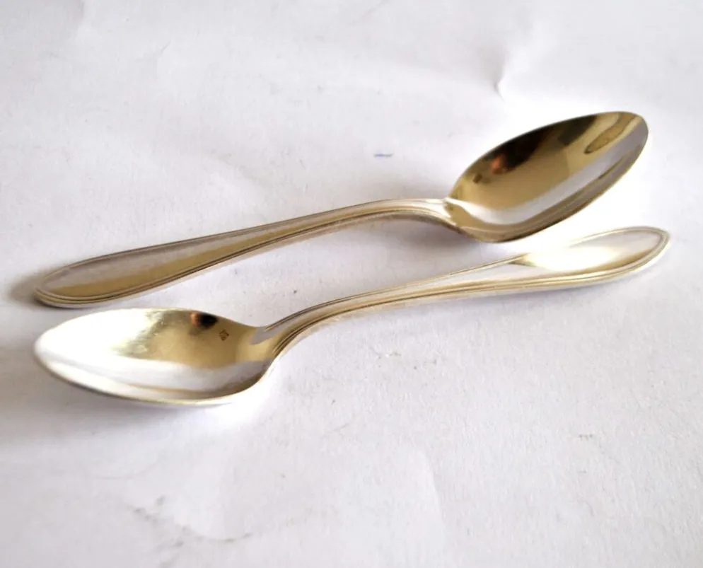 Lot de 2 cuillères à café en argenterie filet orfèvre JA 13,5 cm