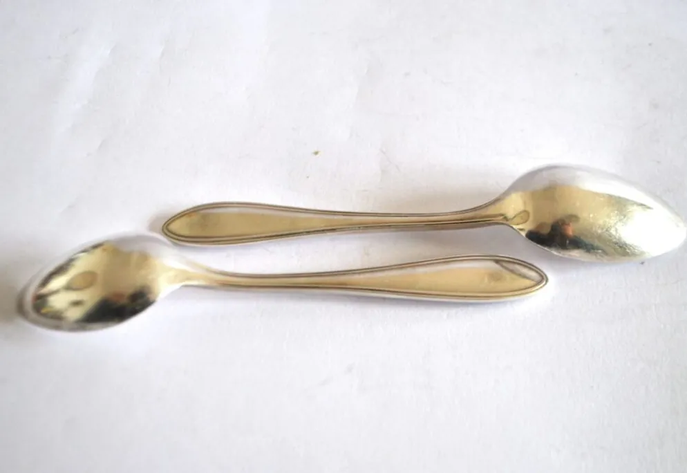 Lot de 2 cuillères à café en argenterie filet orfèvre JA 13,5 cm