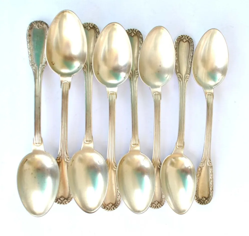 Lot de 8 cuillères à café en métal argenté boulenger décor de rinceaux 14cm