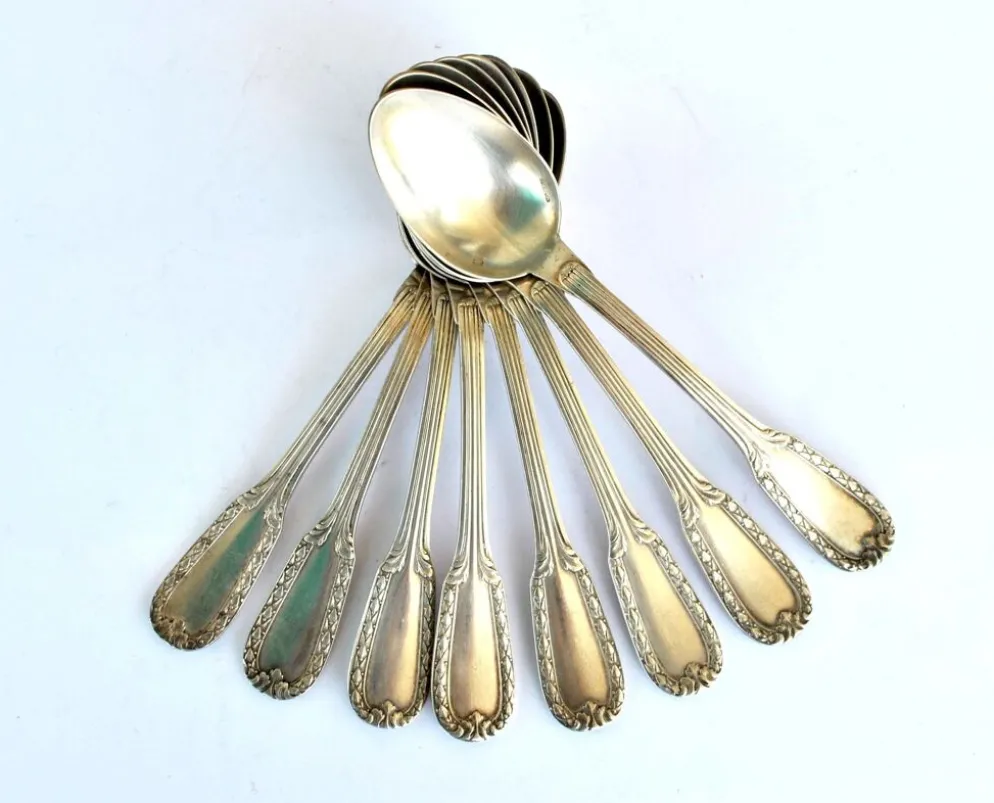Lot de 8 cuillères à café en métal argenté boulenger décor de rinceaux 14cm