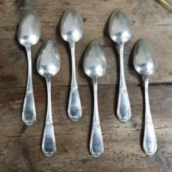 Lot de 6 cuillères en métal argenté