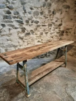 Îlot de cuisine industriel / table console avec base en fonte – France, milieu du XXe siècle