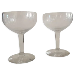 Lot de deux coupes à champagne