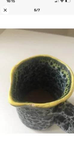 Lot de deux petit pot à lait Vallauris jaune noir
