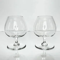 Lot de deux verres à Cognac en Cristal de Baccarat