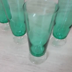 Lot de 4 flûtes vertes modèle Cavalier par Luminarc