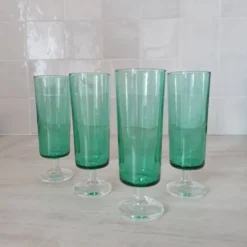 Lot de 4 flûtes vertes modèle Cavalier par Luminarc