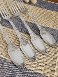 Lot de 4 fourchettes argenté Boulenger style Antique