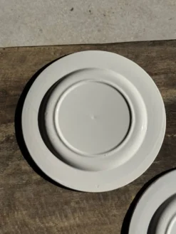 Lot de 3 grandes assiettes blanches classiques D24,5