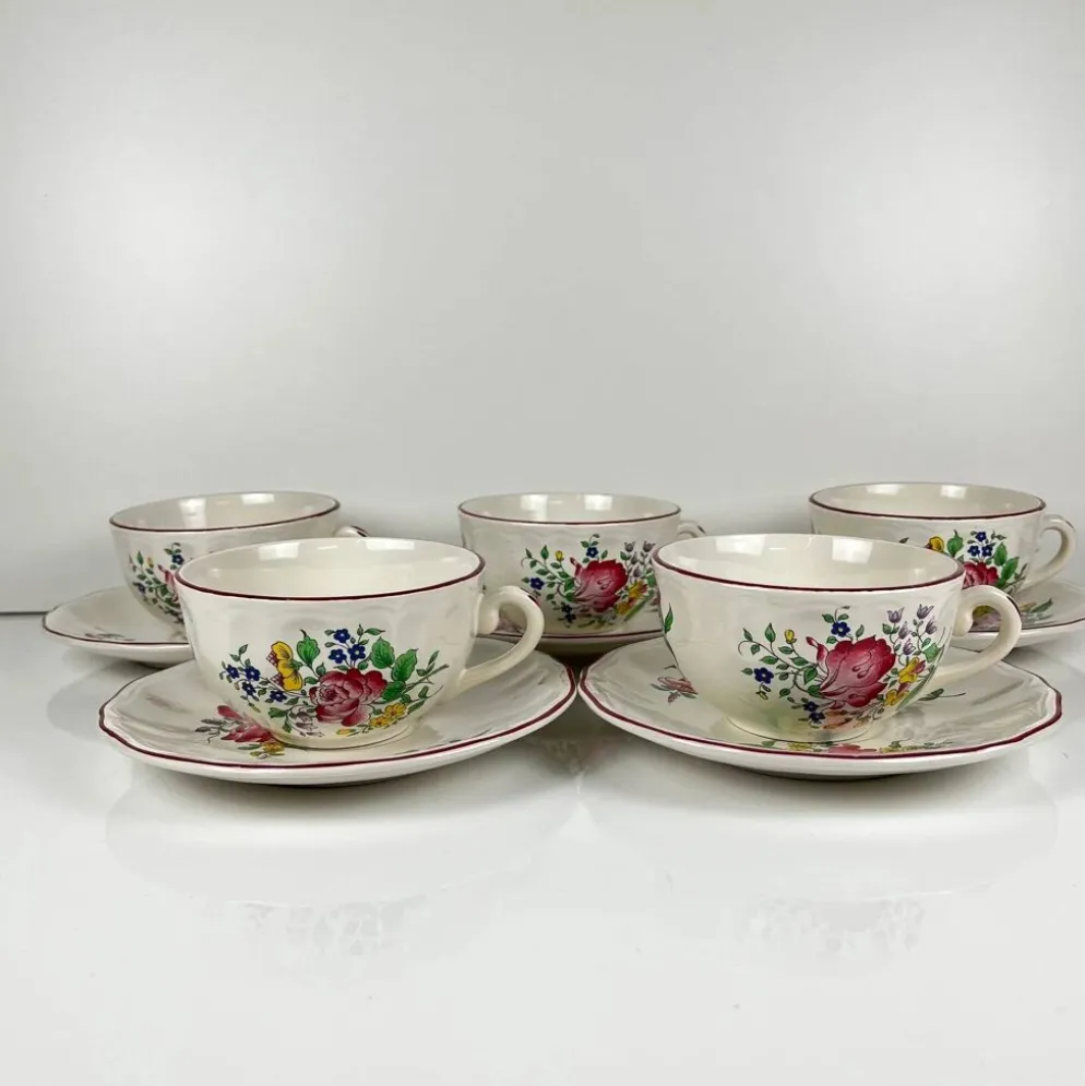 Lot de 5 grandes tasses avec soucoupes, modèle Réverbère par KG Lunéville