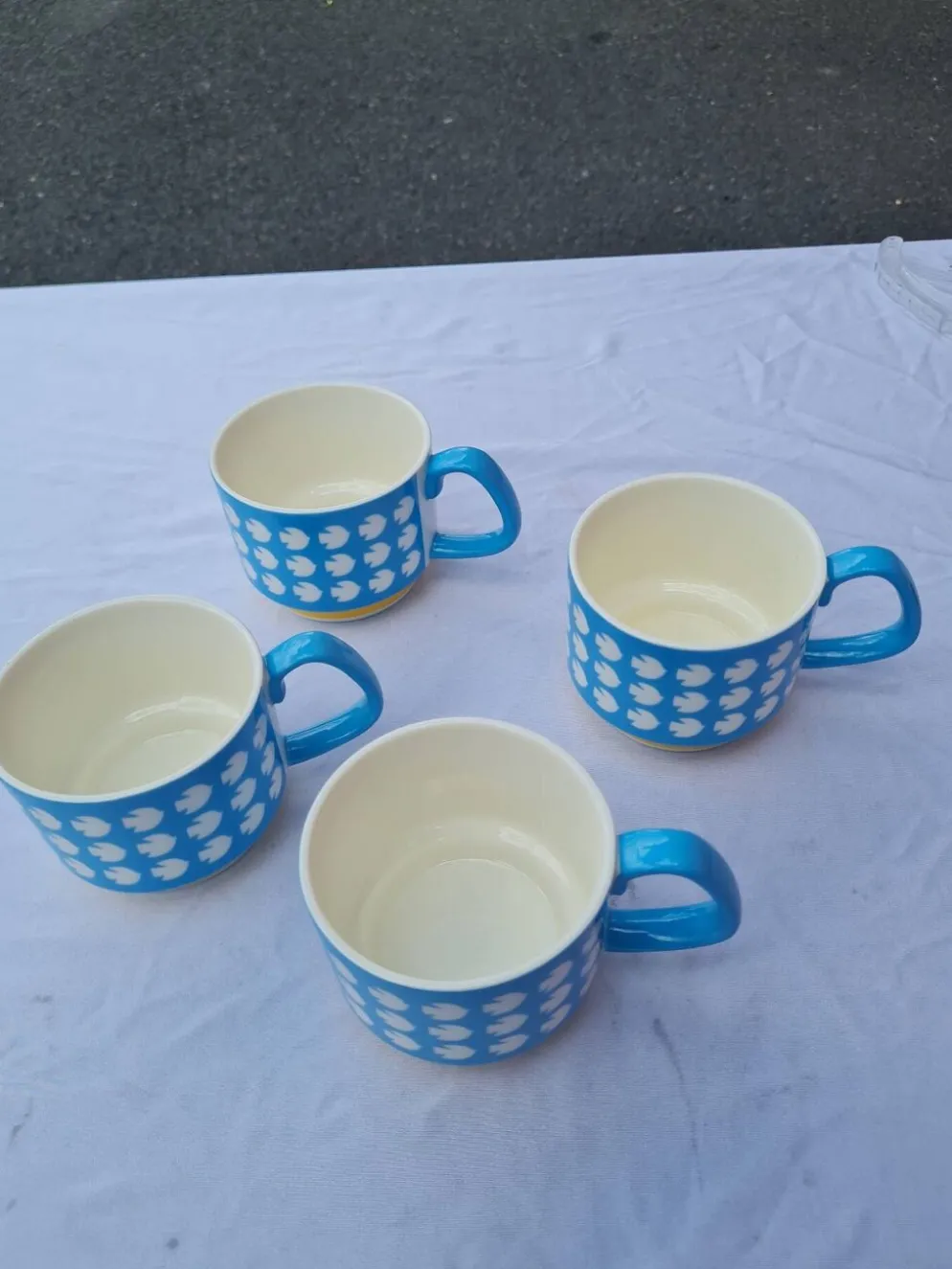 Lot de 4 grandes tasses en céramique au motif oiseaux - style rétro