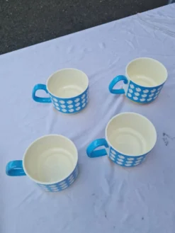 Lot de 4 grandes tasses en céramique au motif oiseaux - style rétro