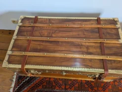 Lot de 2 malles de voyage en camphrier, fin XIXème