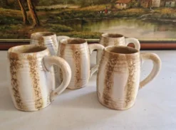 Lot de 5 mugs ou chopes vintage en grés de rambervillers signés alphonse cytere