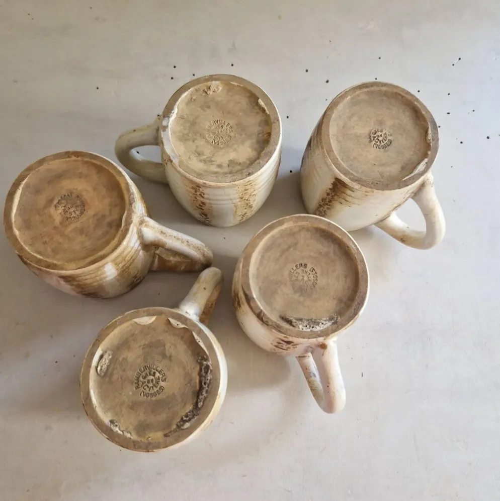 Lot de 5 mugs ou chopes vintage en grés de rambervillers signés alphonse cytere