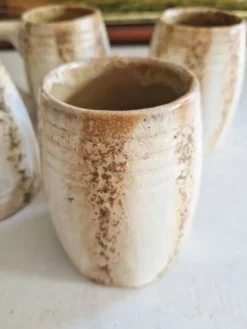 Lot de 5 mugs ou chopes vintage en grés de rambervillers signés alphonse cytere