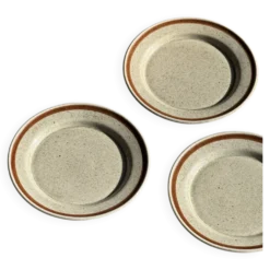 Lot de 9 petites assiettes à dessert en porcelaine de Sologne JO Moscou 198
