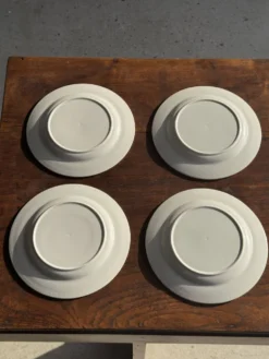 Lot de 4 petites assiettes à dessert à motif de fleurs stylisées vintage