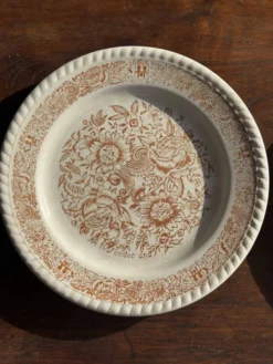 Lot de 4 petites assiettes à dessert à motif de fleurs stylisées vintage