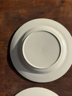 Lot de 4 petites assiettes à dessert à motif de fleurs stylisées vintage
