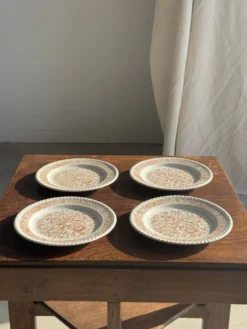 Lot de 4 petites assiettes à dessert à motif de fleurs stylisées vintage