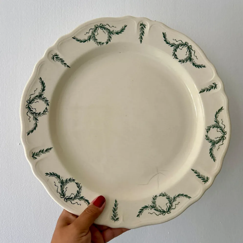 Lot de 2 plats ancien en terre de fer - Villey de Longchamp