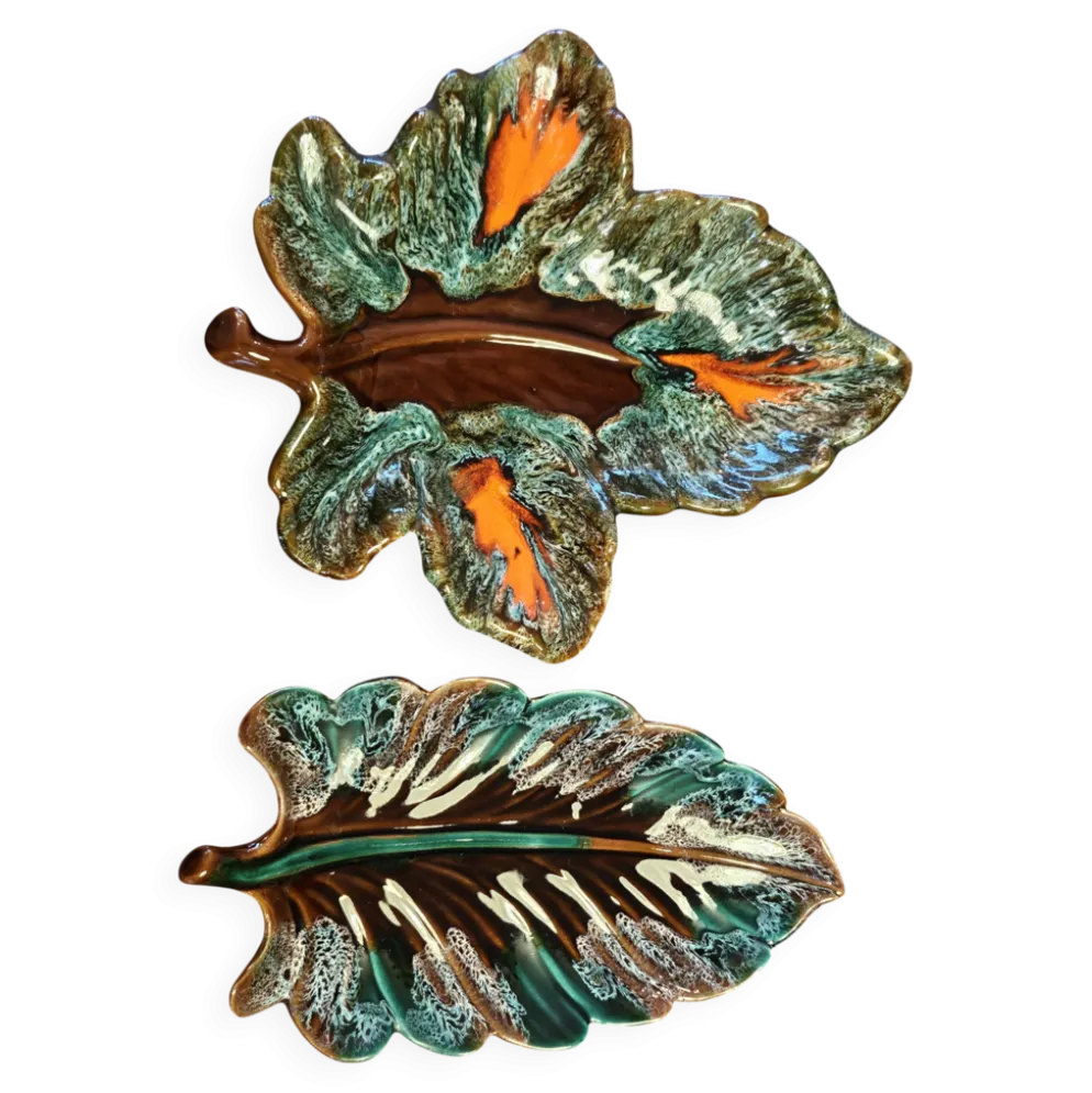 Lot de 2 plats feuilles en céramique de Vallauris