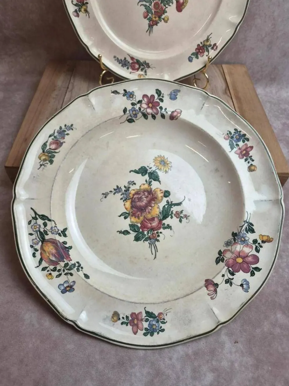 Lot de 2 plats Villeroy & Boch Mettlach 1562 – décor floral vintage