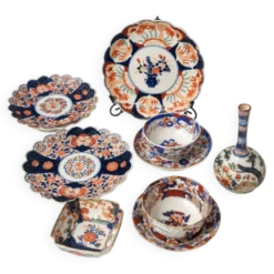Lot de porcelaines anciennes Minton et décor Imari – XIXe siècle