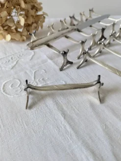 Lot de 12 porte-couteaux Christofle modèle Moderne 1912