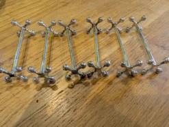 Lot de 6 porte couteaux Cristofle modèle Atomium