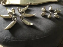 Lot de 6 porte-couteaux et six porte-noms cygnes