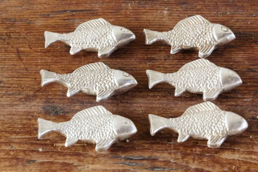 Lot de 6 porte couteaux "poisson" en métal argenté