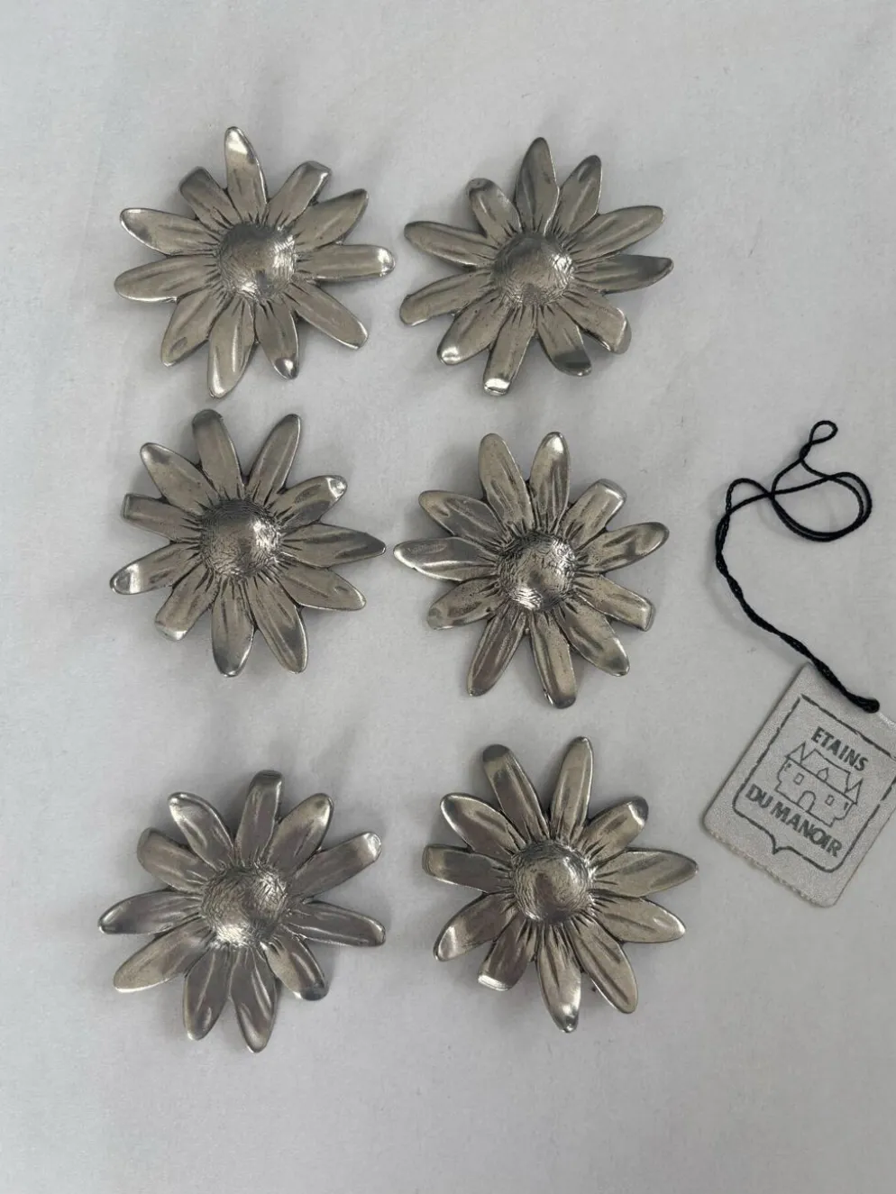 Lot de 6 porte-couteaux vintage en métal argenté • Fleurs marguerites