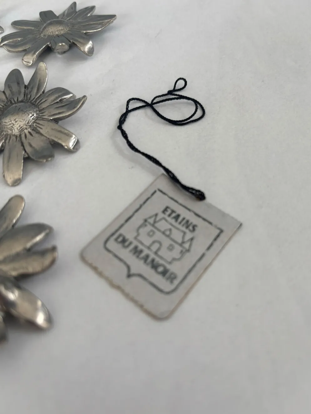 Lot de 6 porte-couteaux vintage en métal argenté • Fleurs marguerites