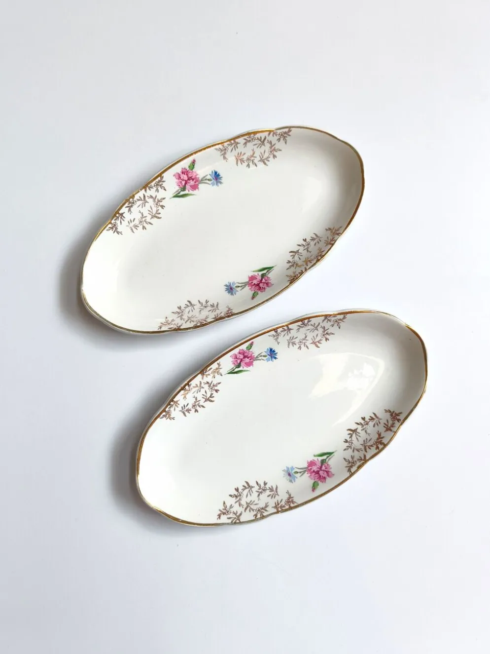 Lot de 2 raviers Sarreguemines modèle Béarn fleurs roses et bleues